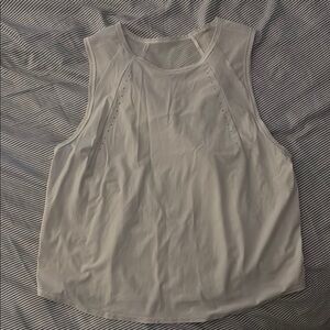 Lululemon - Womens sculpt cropped tank